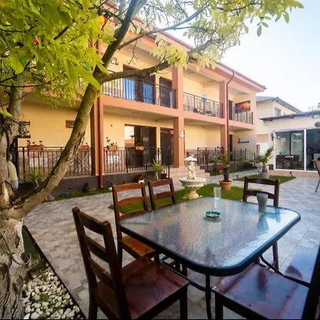 Casa Daymar * Două Mai